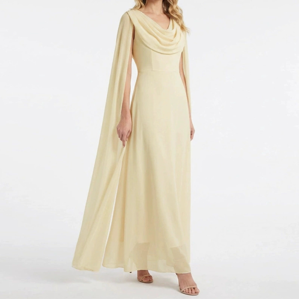 Forever 21 Sleeveless Round-Neck Fitted Light Yellow Elegant Dress